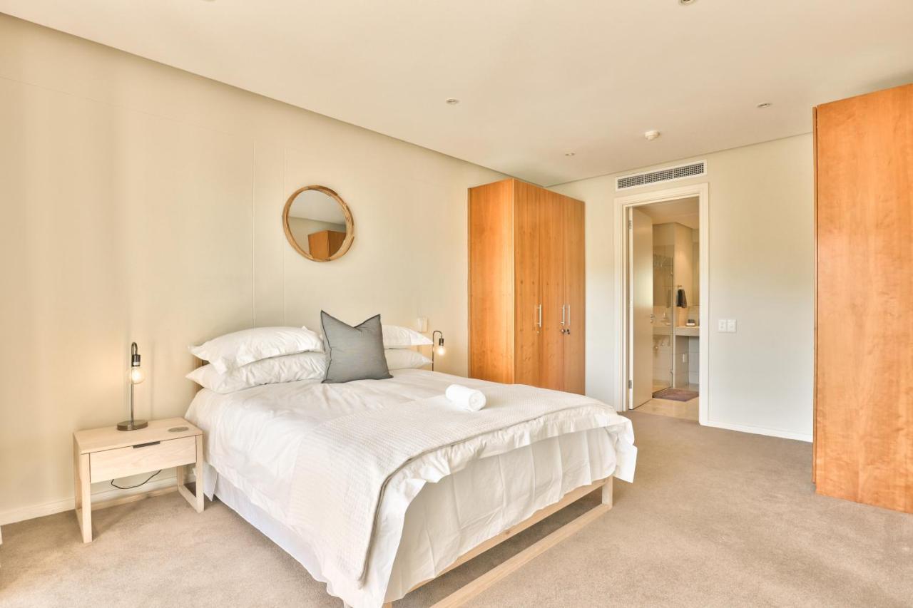 Elegant V&A Waterfront Canal Apartment Ciudad del Cabo Exterior foto